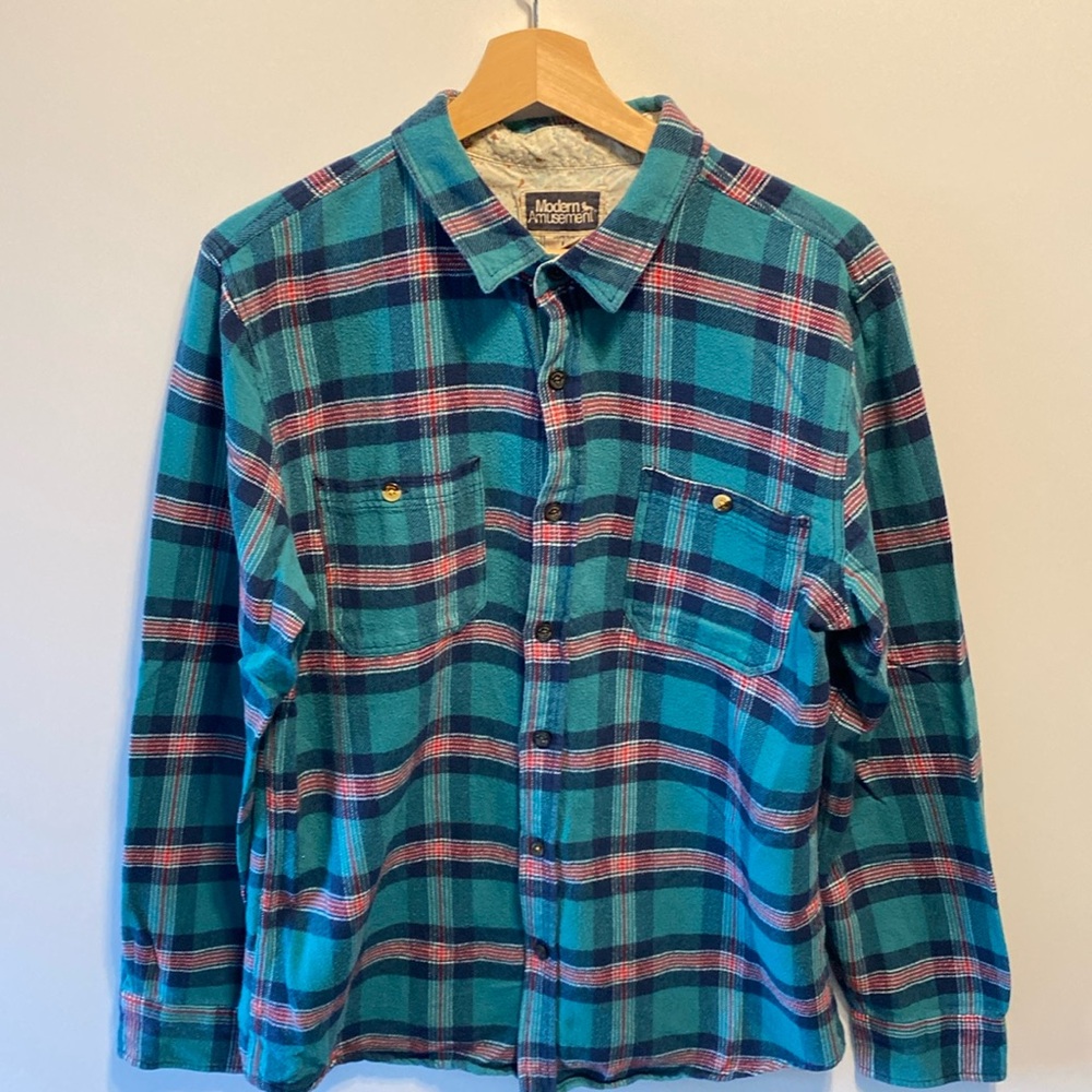 Men’s flannel button down